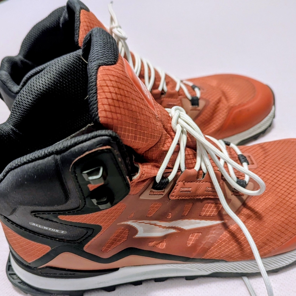 Altra Men's Athletic Shoes - Orange ( Dark Clay)and Black - Picture 11 of 12